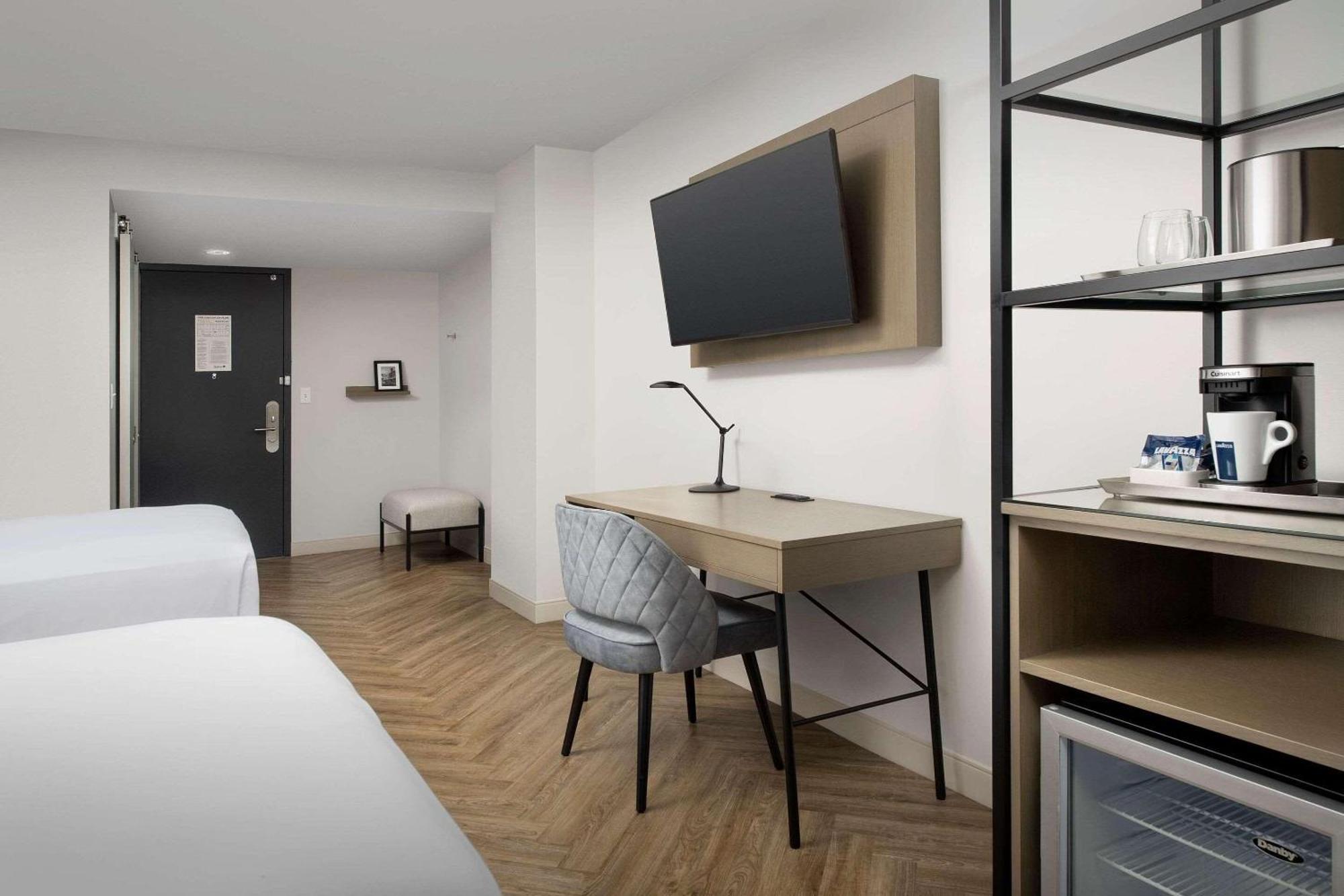 Отель Radisson Blu Фарго Экстерьер фото